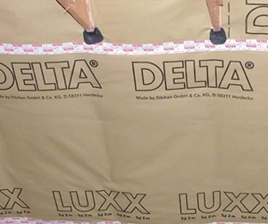 DELTA LUXX